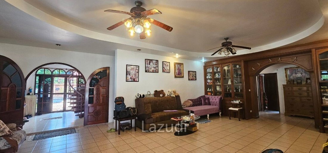 Villa in Pong, Chon Buri, Thailand 5 - 14420002