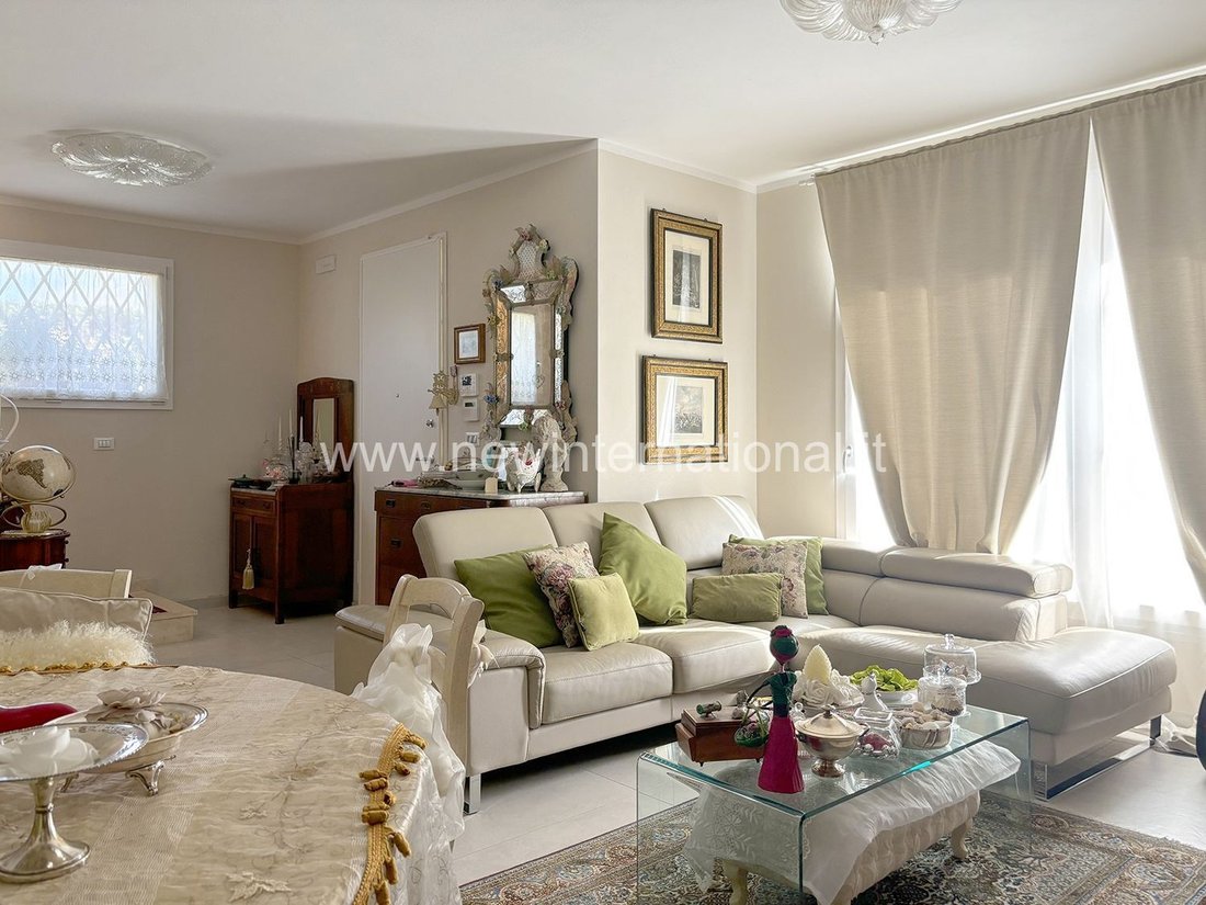 Villa in Cinquale, Montignoso, Tuscany 5 - 14131807