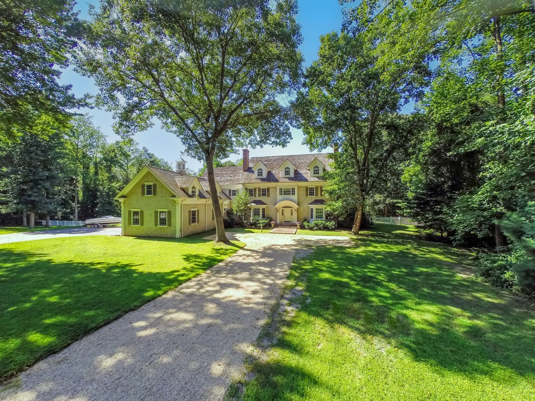 99 Feeks Lane,Lattingtown, Ny, 11560 In Locust Valley, New York, United