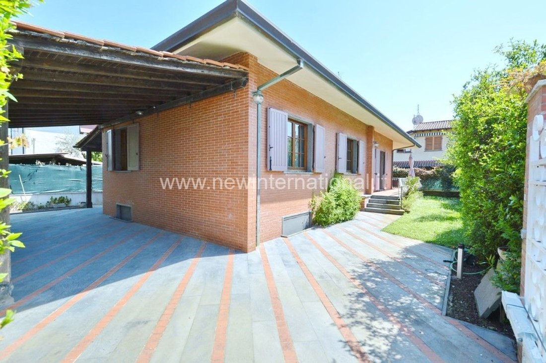 Villa in Center, Forte dei Marmi, Tuscany 5 - 14187012