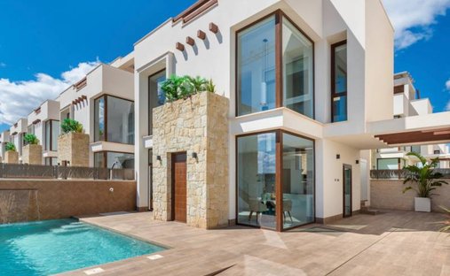 Villa in Los Montesinos, Land Valencia, Spanien 1