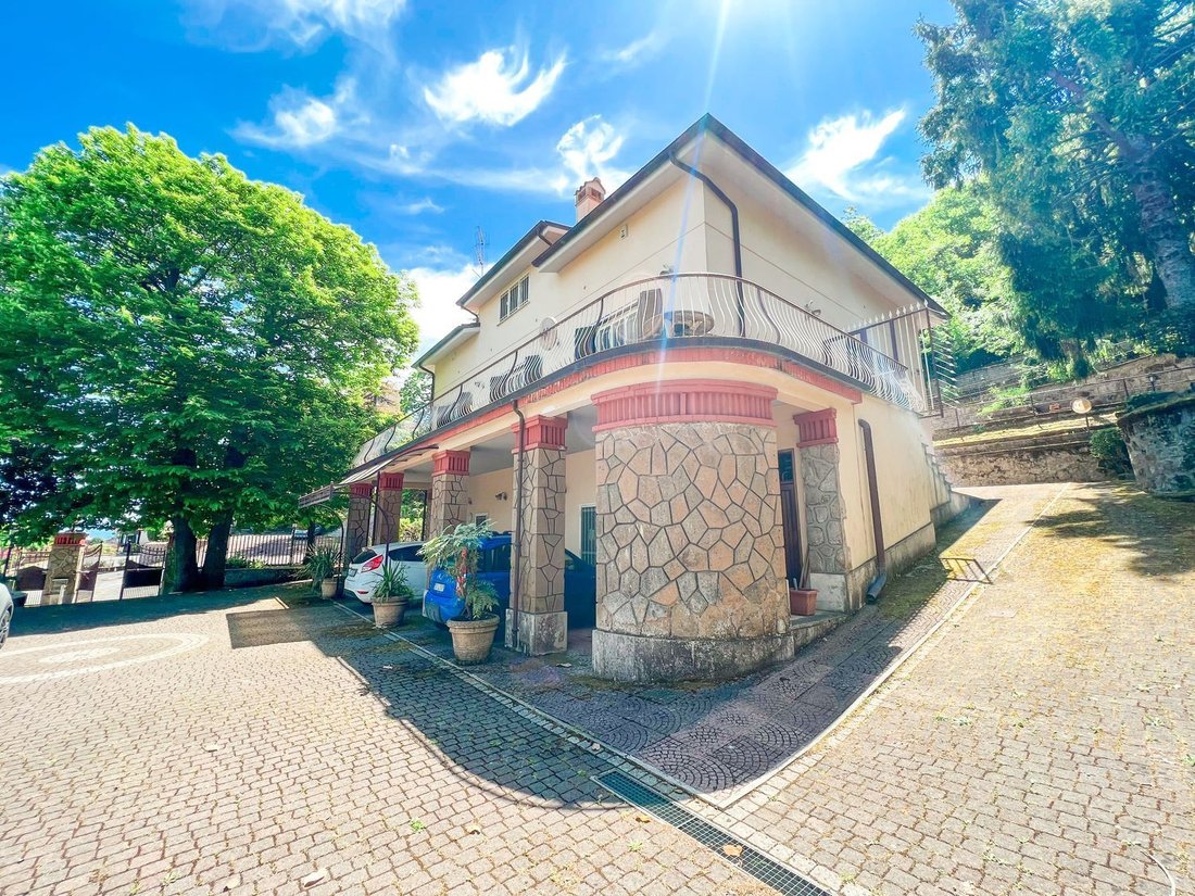 House in Monte Compatri, Lazio, Italy 5 - 12298590