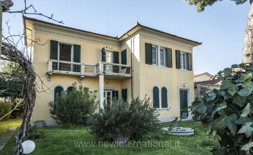 House in Lido di Camaiore, Camaiore, Tuscany 1