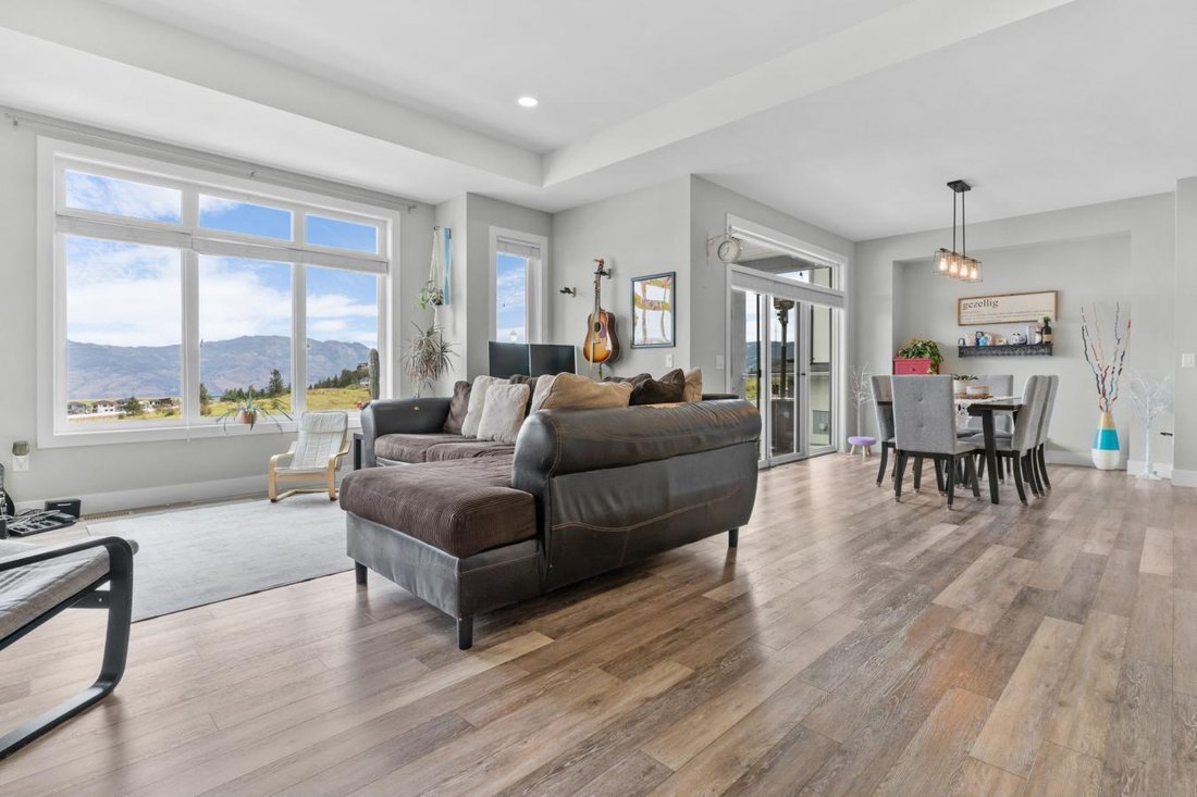 House in West Kelowna, British Columbia, Canada 4 - 14418492