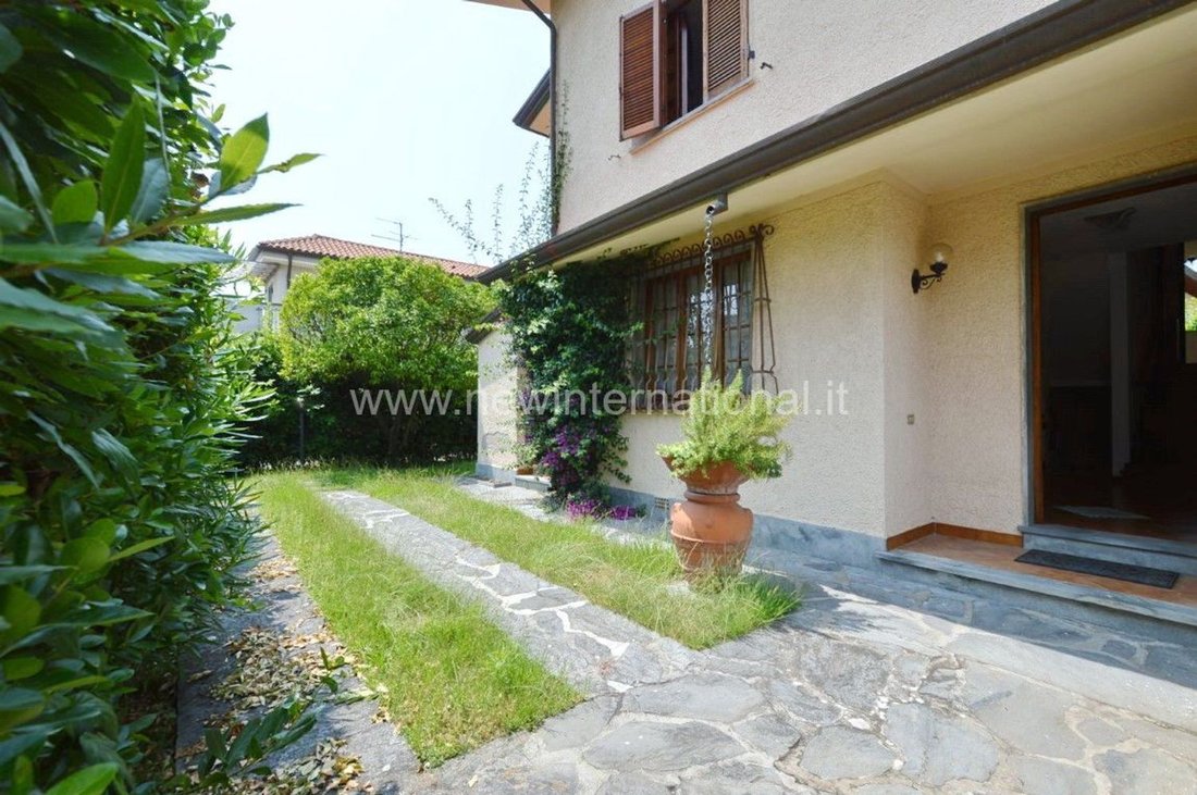 House in Center, Forte dei Marmi, Tuscany 3 - 14383008