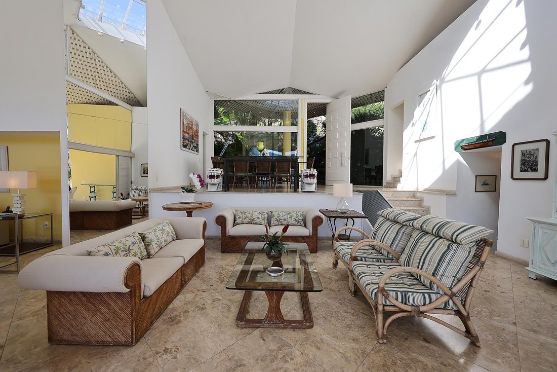 House in Cantagalo, State of Rio de Janeiro, Brazil 4 - 14417276