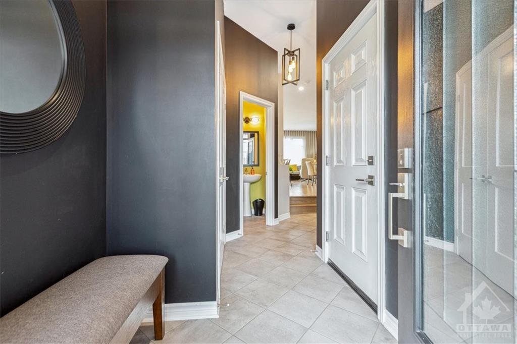 Residencial En Orleans En Ottawa, Ontario, Canadá En Venta (14418938)