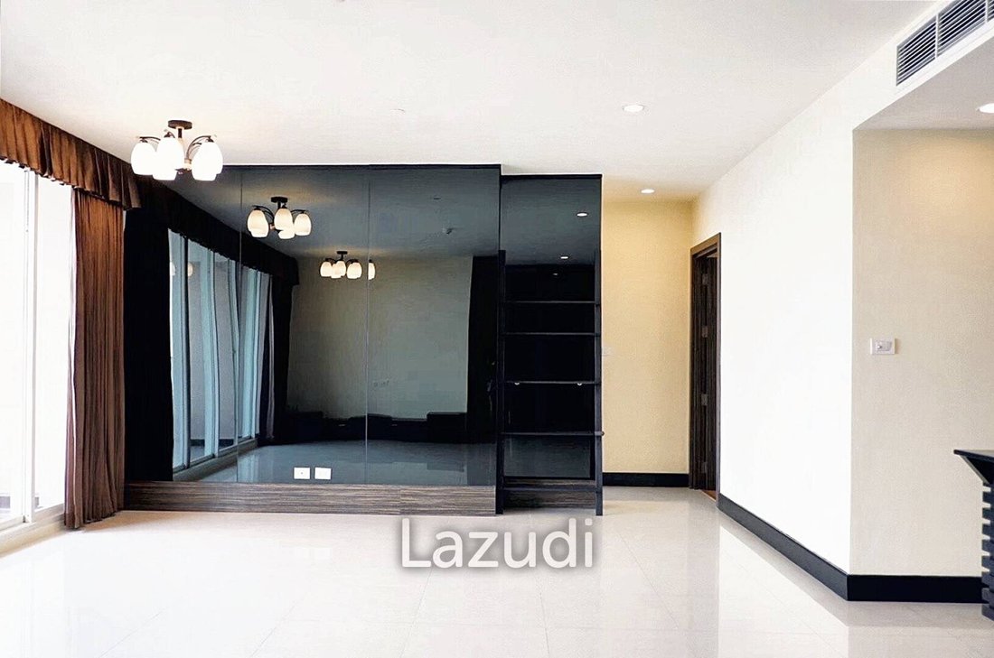 Apartment in Bang Lamphu Lang, Krung Thep Maha Nakhon, Thailand 1 - 14419646