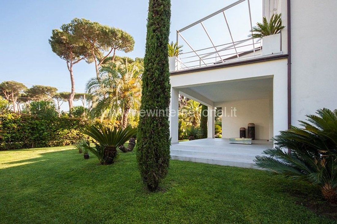 House in Roma Imperiale, Forte dei Marmi, Tuscany 3 - 12399157