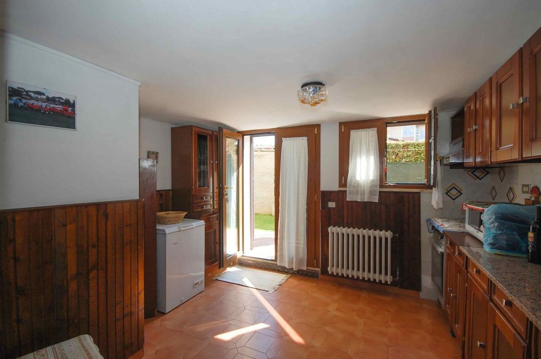 House in Tonfano, Pietrasanta, Italy 4 - 14286601