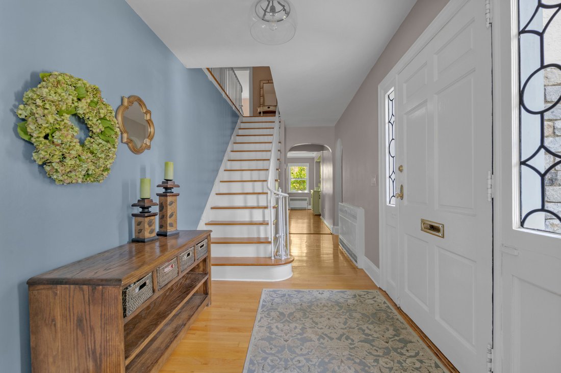 House in Rockville Centre, New York, United States 4 - 14420409