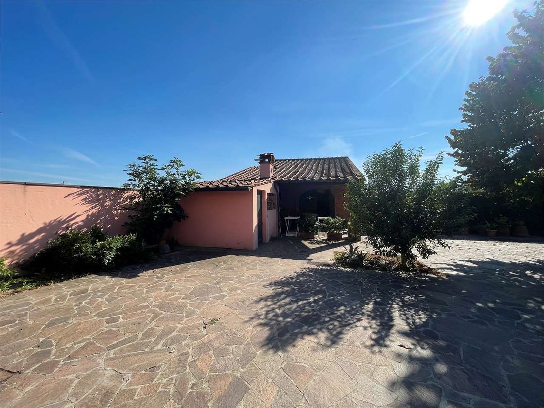 Villa in Camigliano, Capannori, Tuscany 3 - 14422592