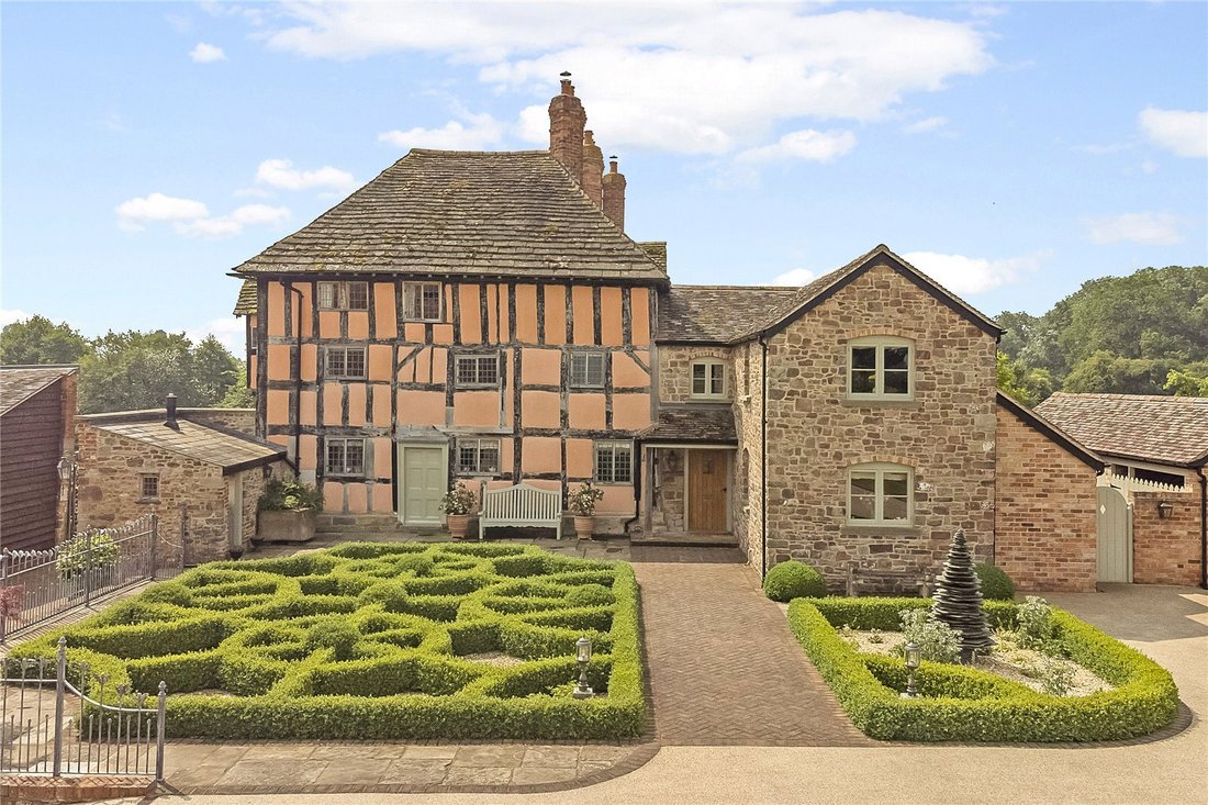 House in Shakesfield, Dymock, England 3 - 14421247