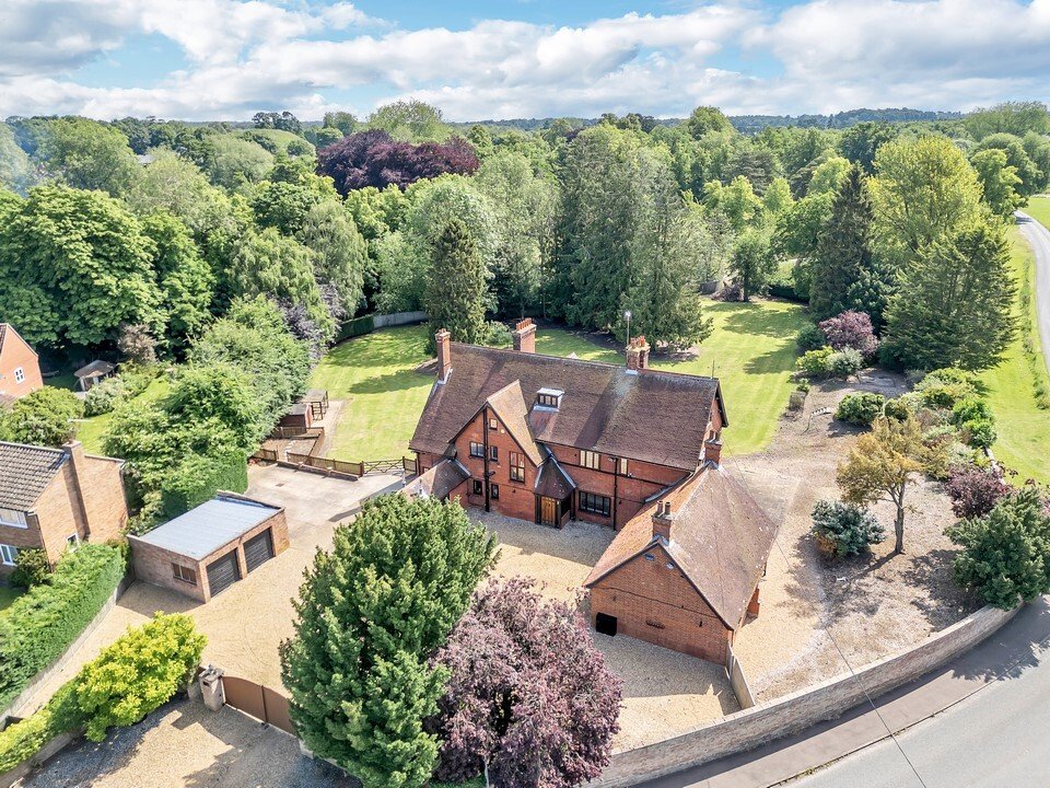 6 Bedroom Detached House For Sale In In Thetford, England, United