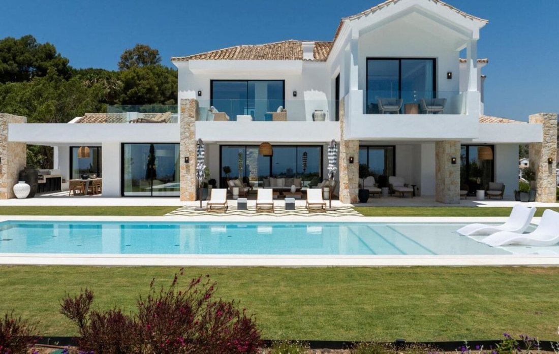 Villa in Benahavis, Andalusia, Spain 5 - 14421977