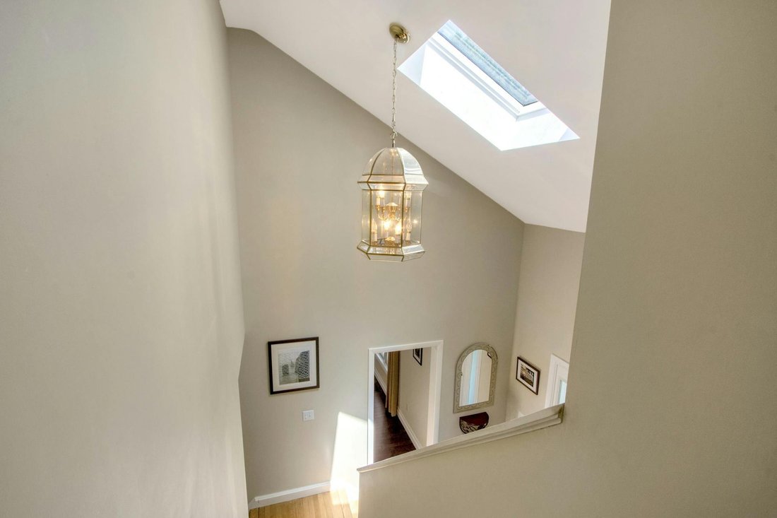 Colonial In Park Like Setting En Patterson, Nueva York, Estados Unidos