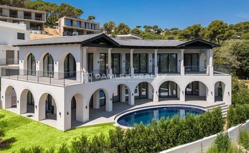 House in Torre Valentina, Calonge i Sant Antoni, Catalonia 1