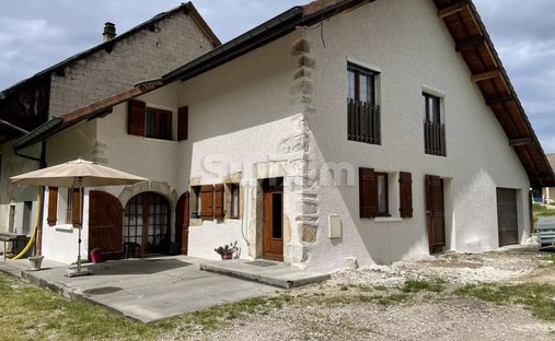 House in La Balme-de-Sillingy, Auvergne-Rhône-Alpes, France 1