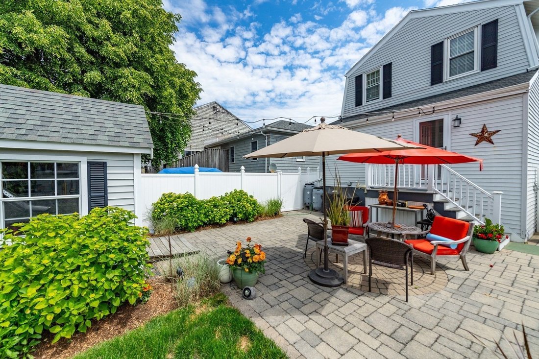 689 Nantasket Ave,Hull, Ma, 02045 In Hull, Massachusetts, United States