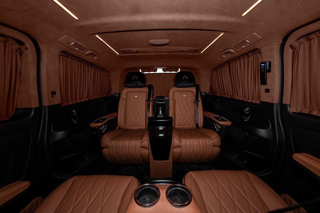 Limousine in Mount Laurel Township, New Jersey, United States 2 - 14424319