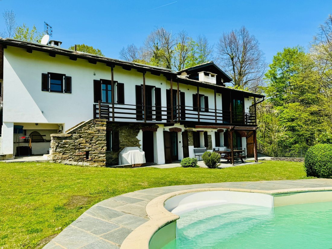 Villa in San Secondo di Pinerolo, Piedmont, Italy 1 - 14424212