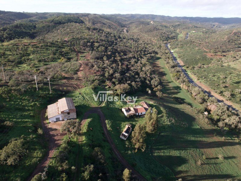 Land for sale in Lagos, Portugal — €1,800,000
