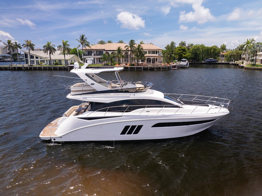 Flybridge in United States 1 - 14424938