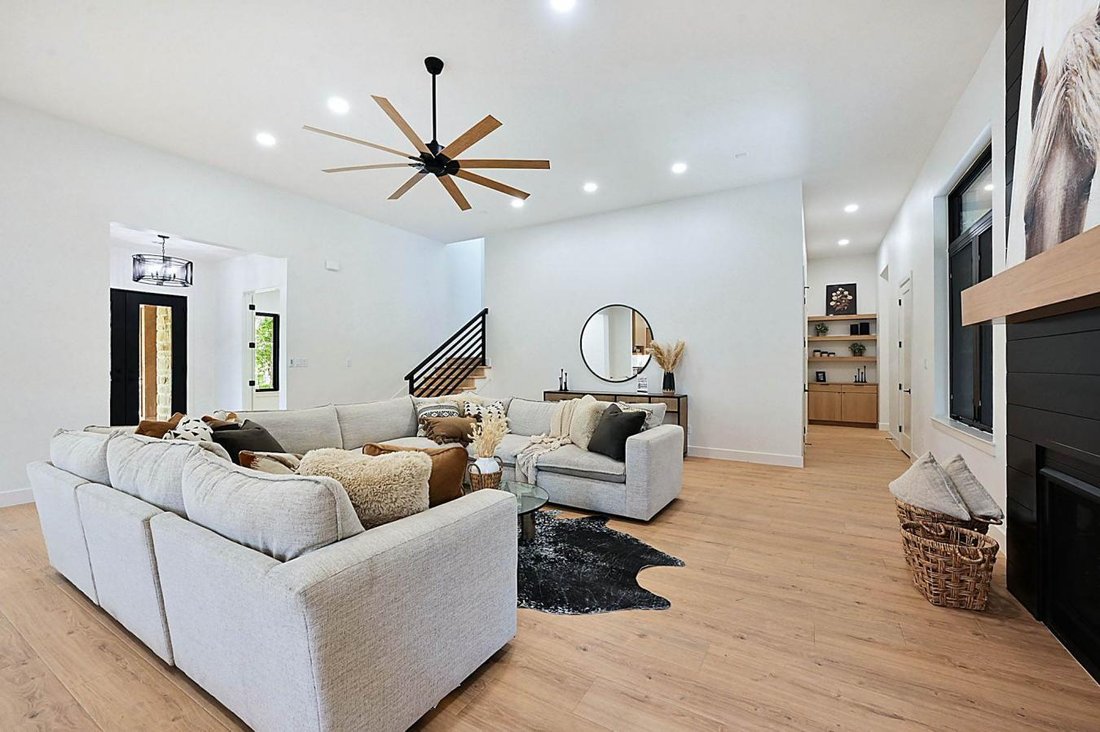 House in College Station, Texas, United States 4 - 14427572