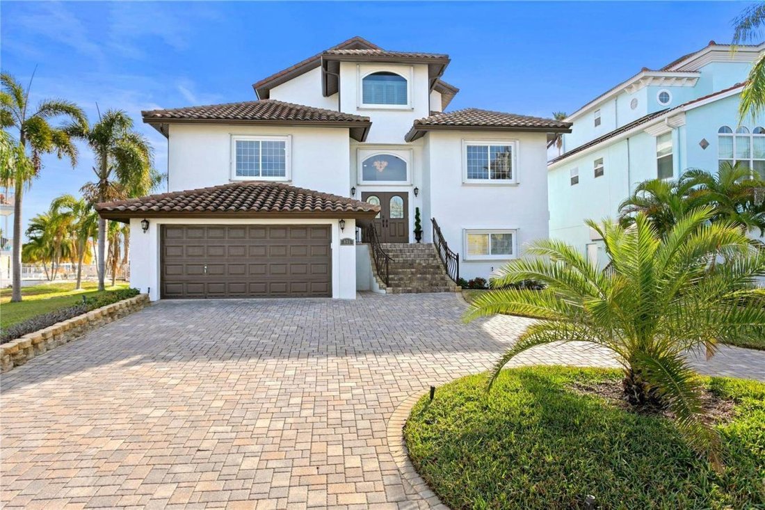 House in Madeira Beach, Florida, United States 1 - 14427579