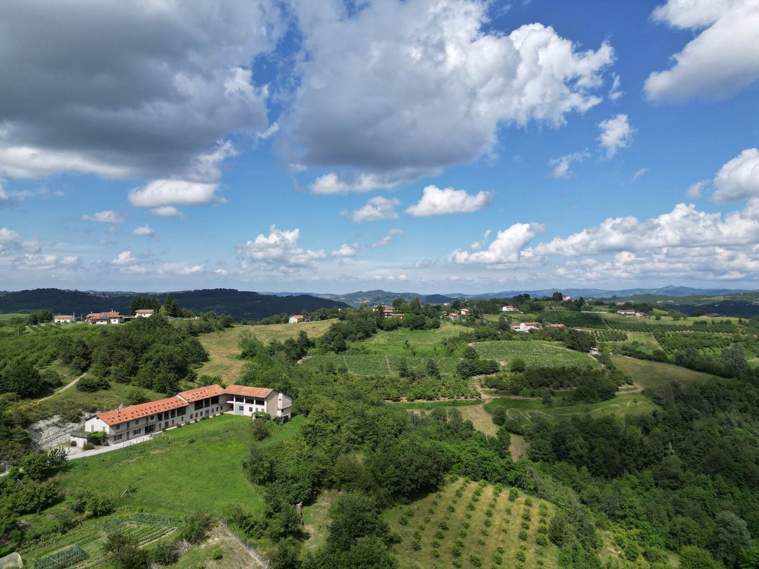 Country House in Serravalle Langhe, Piedmont, Italy 5 - 14429582