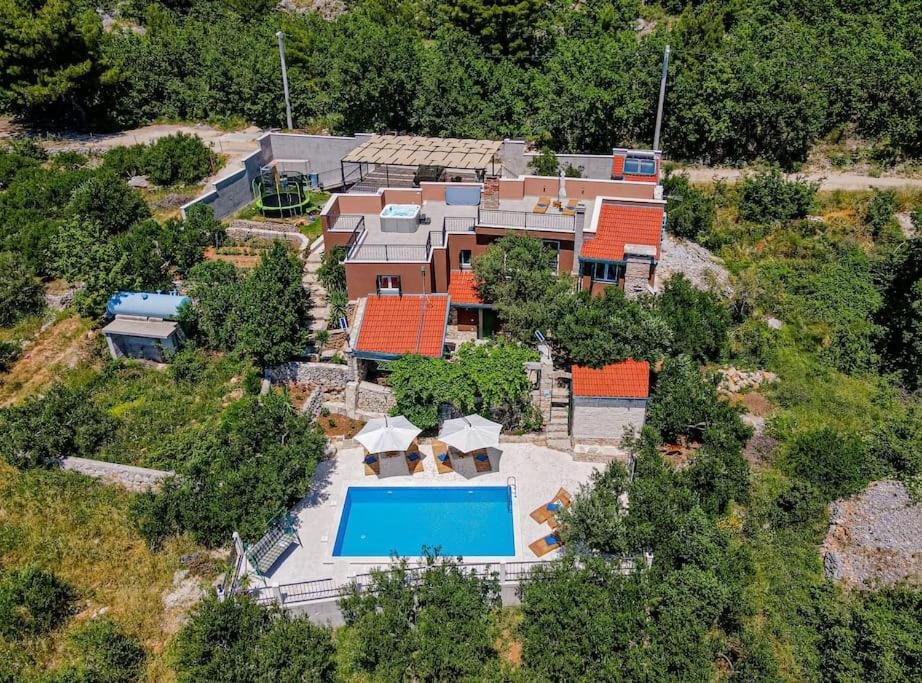 House in Omis, Split-Dalmatia County, Croatia 1 - 14434473