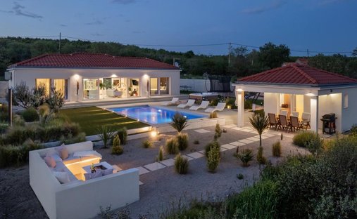 House in Gradska cetvrt Varos, Sibenik, Sibenik-Knin County 1