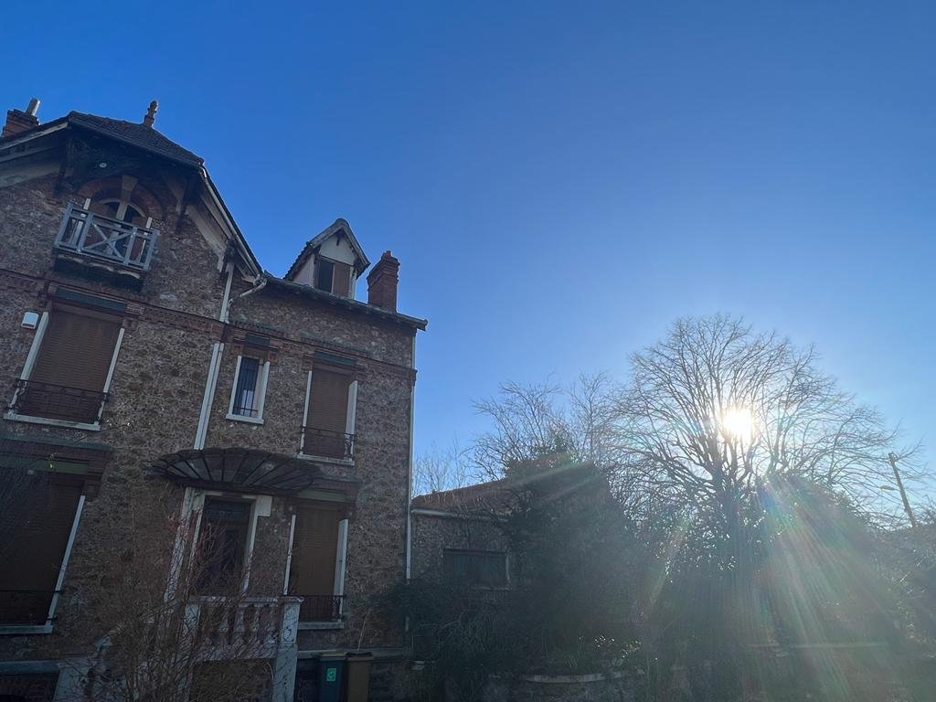 House in Montigny-les-Cormeilles, Ile-de-France, France 2 - 14434764