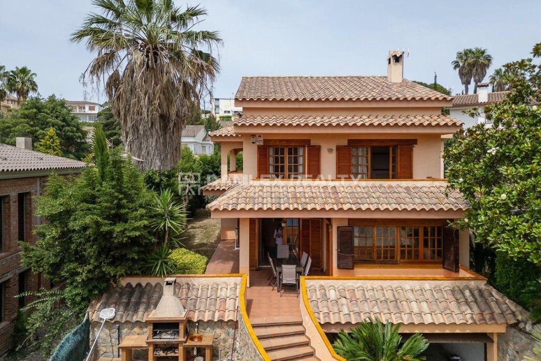 House in Lloret de Mar, Catalonia, Spain 3 - 14435604