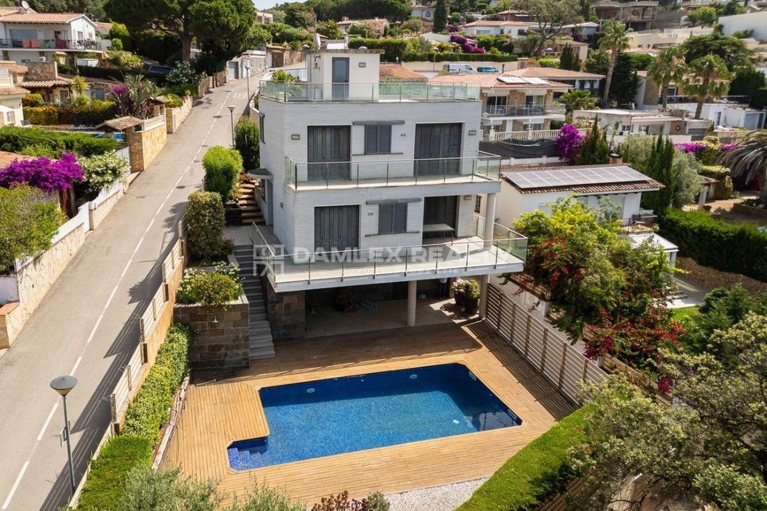 House in Lloret de Mar, Catalonia, Spain 1 - 14435589