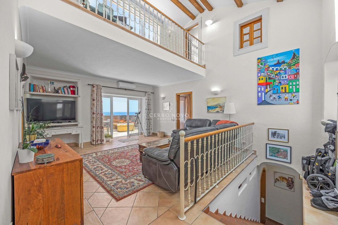 Townhouse in Olhos de Agua, Algarve, Portugal 2 - 14430361