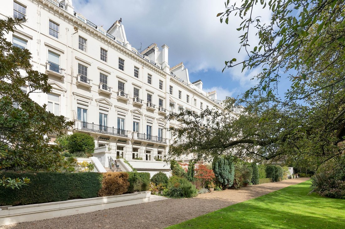 Apartment in Hyde Park, Westminster, England 1 - 14430835