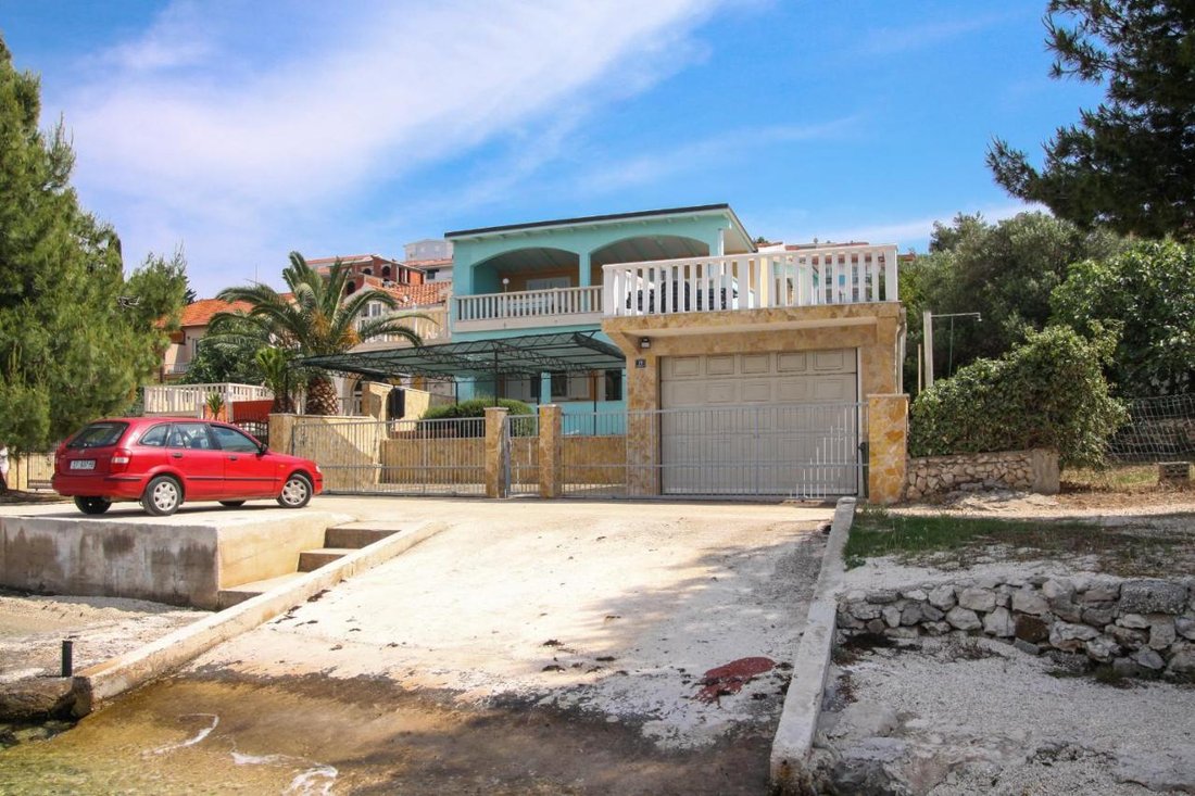 House in Zedno, Split-Dalmatia County, Croatia 1 - 14434437