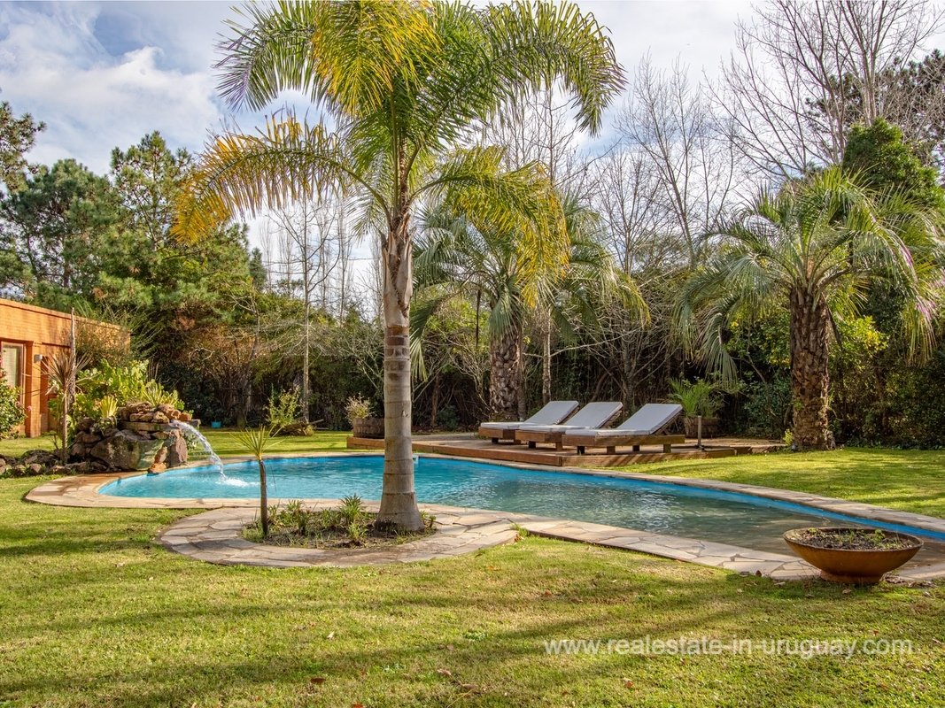 Villa in Punta del Este, Maldonado Department, Uruguay 3 - 14436129