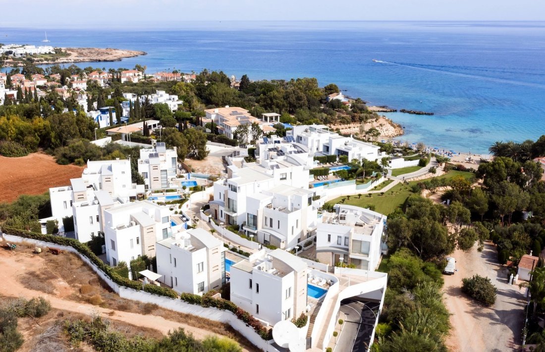 Villa in Protaras, Famagusta, Cyprus 2 - 14433561