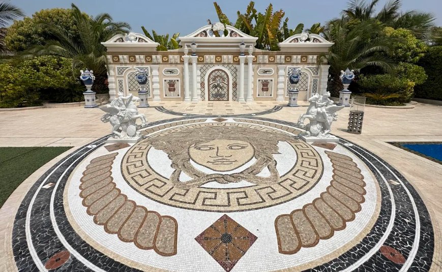 Villa à Dubaï, Dubaï, Émirats arabes unis 1 - 14436861