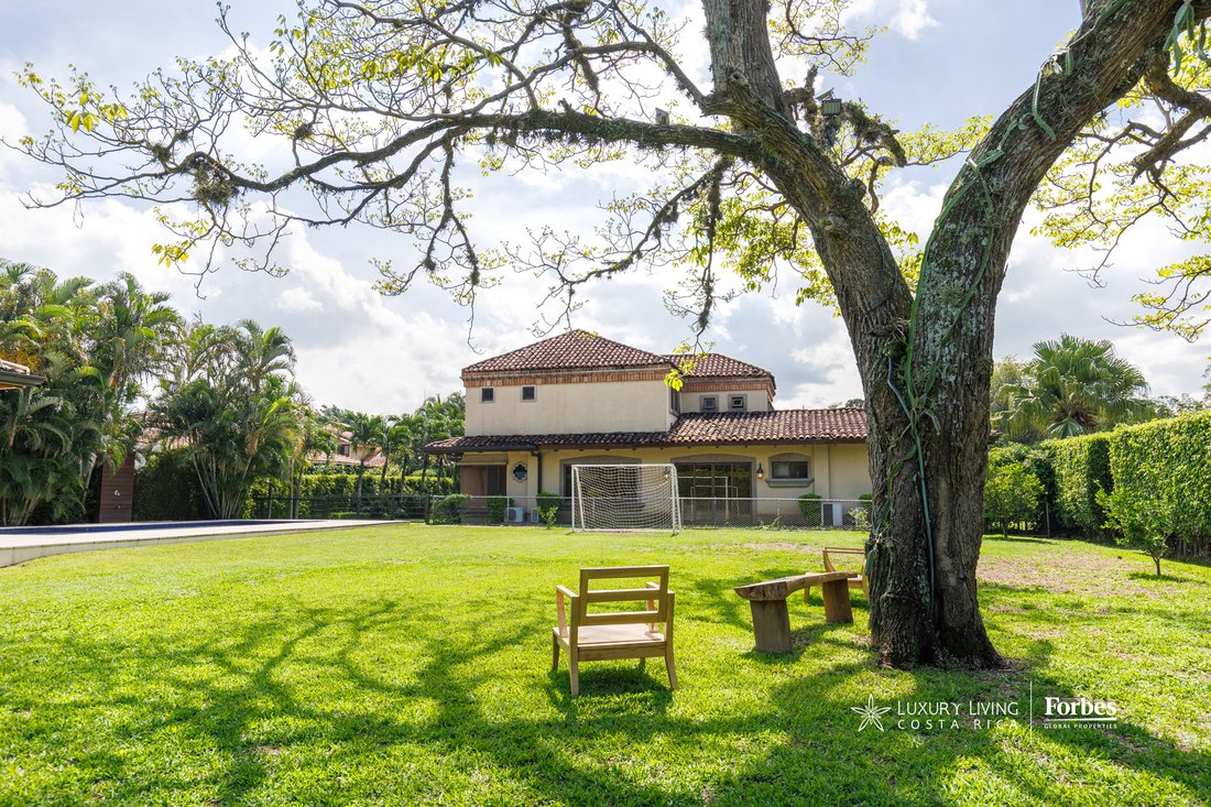 House in Pozos, San José Province, Costa Rica 5 - 14436166