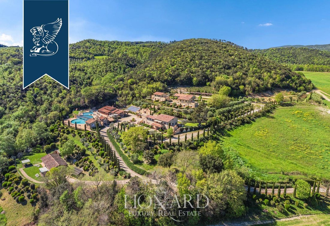 Villa in Montecatini Val di Cecina, Tuscany, Italy 5 - 14432952