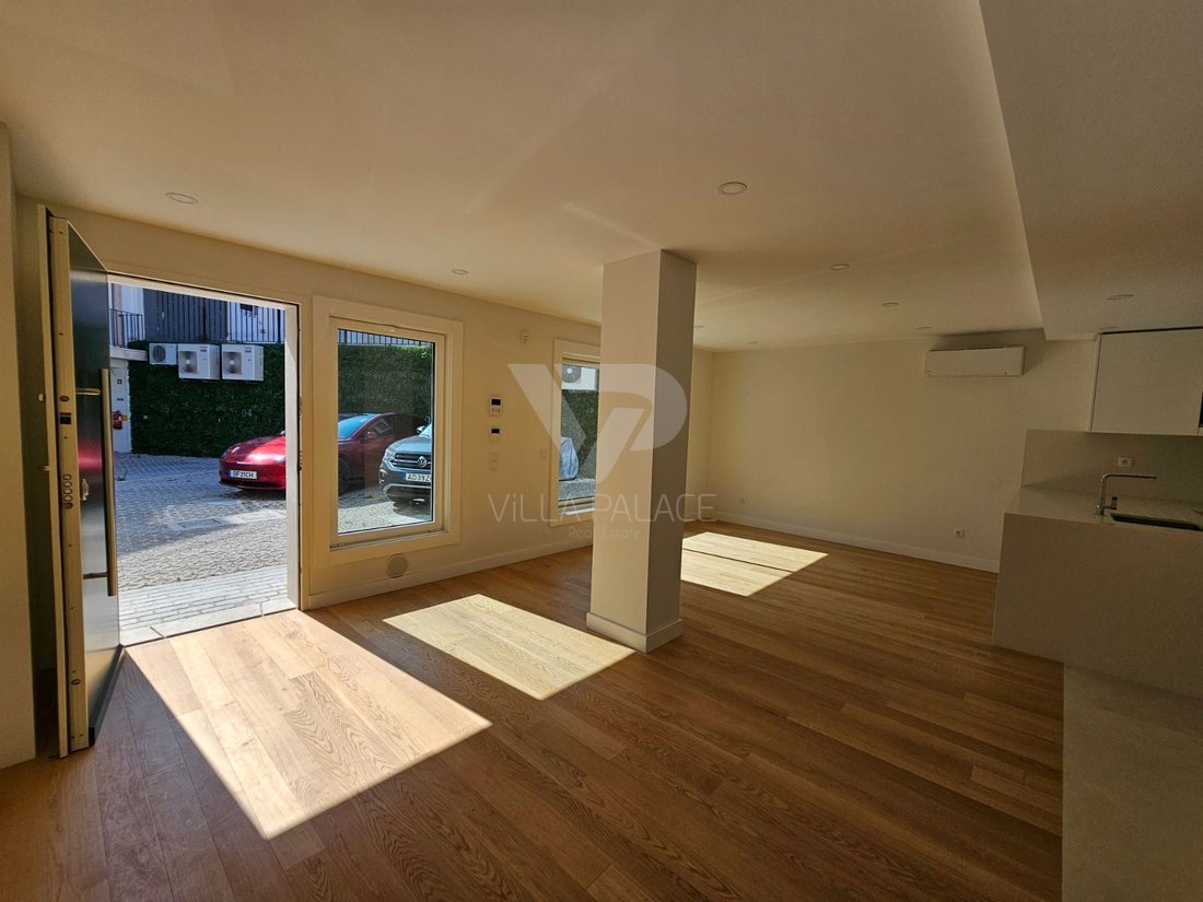 Apartment in Alcantara, Lisbon, Portugal 2 - 14414852