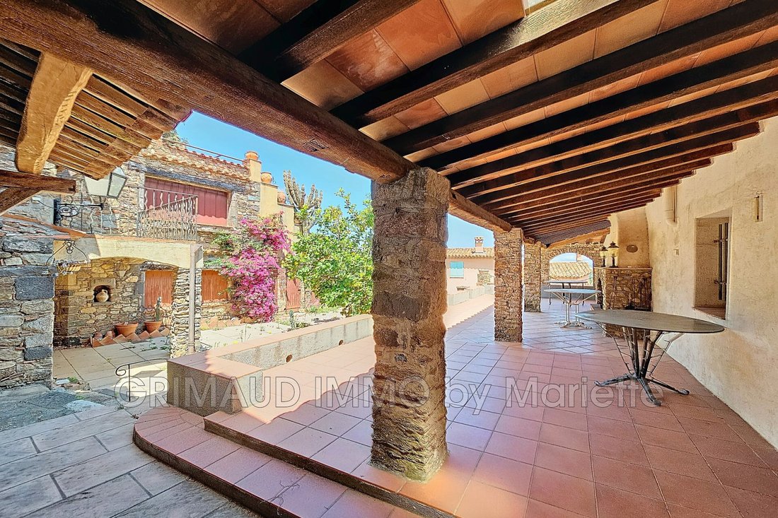 Villa à Grimaud, Provence-Alpes-Côte d'Azur, France 1 - 12480396