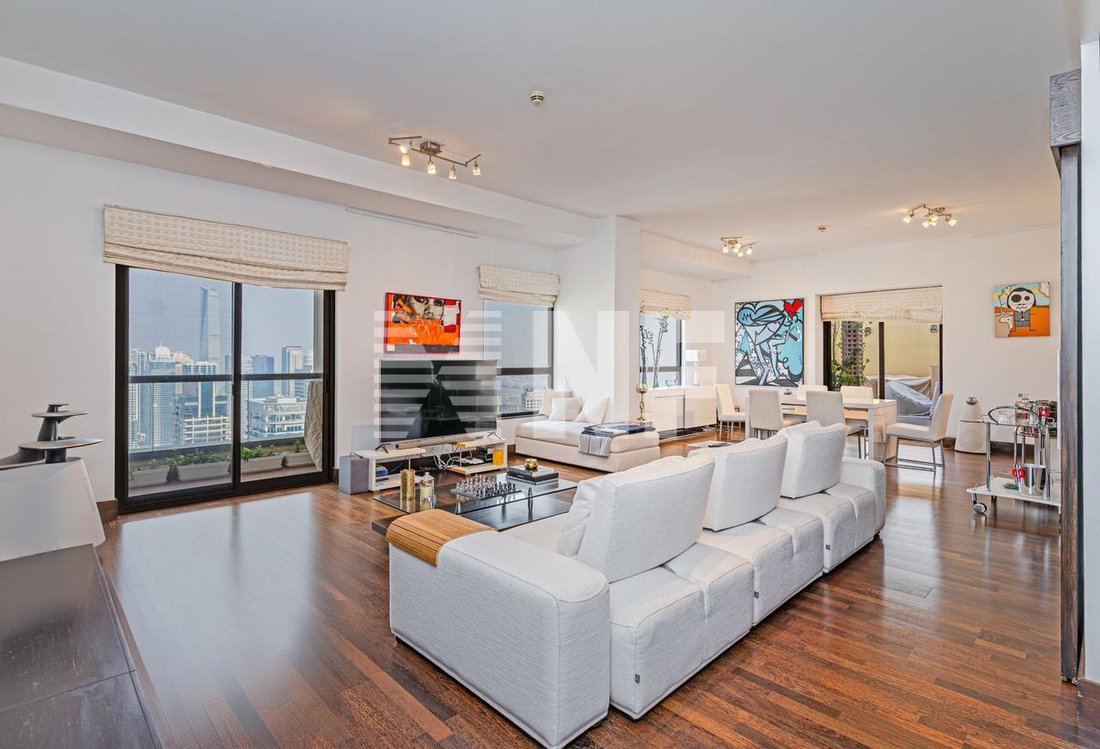 Villa in Jumeirah Beach Residence, Dubai, United Arab Emirates 4 - 14432912
