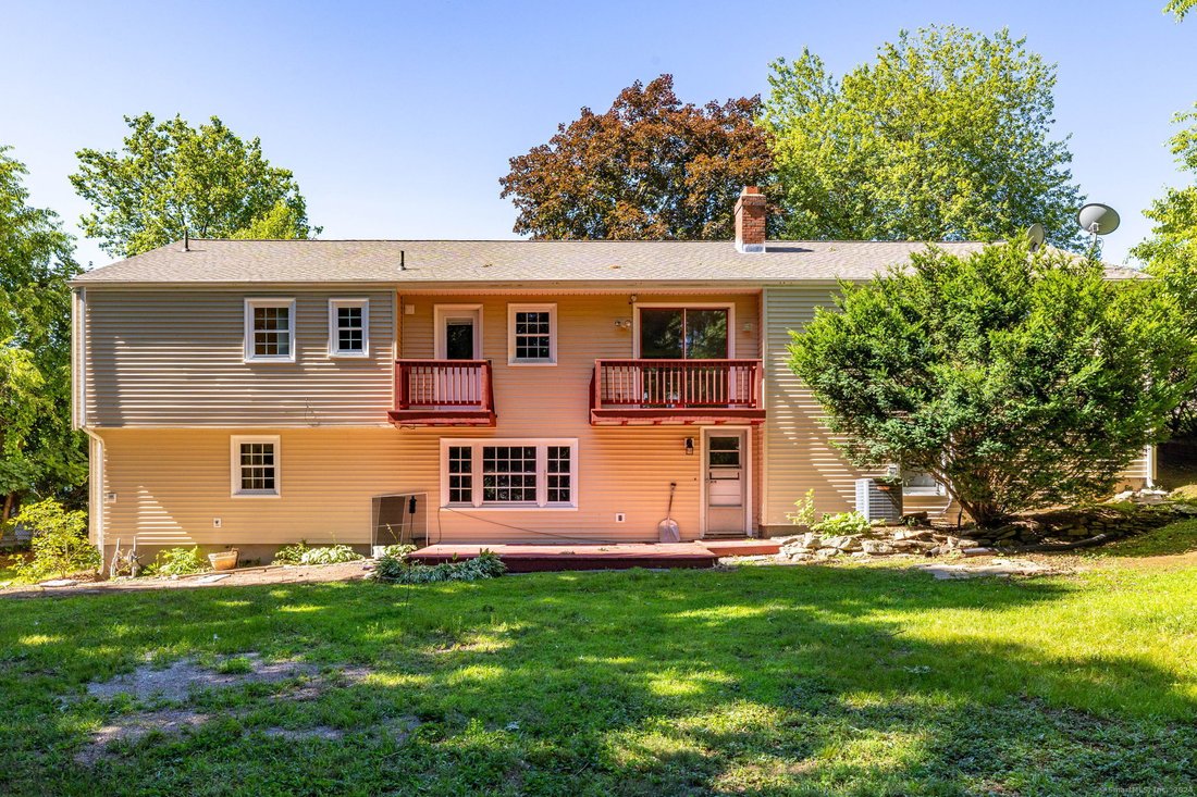 44 Hartwell Road, West Hartford, In West Hartford, Connecticut, United