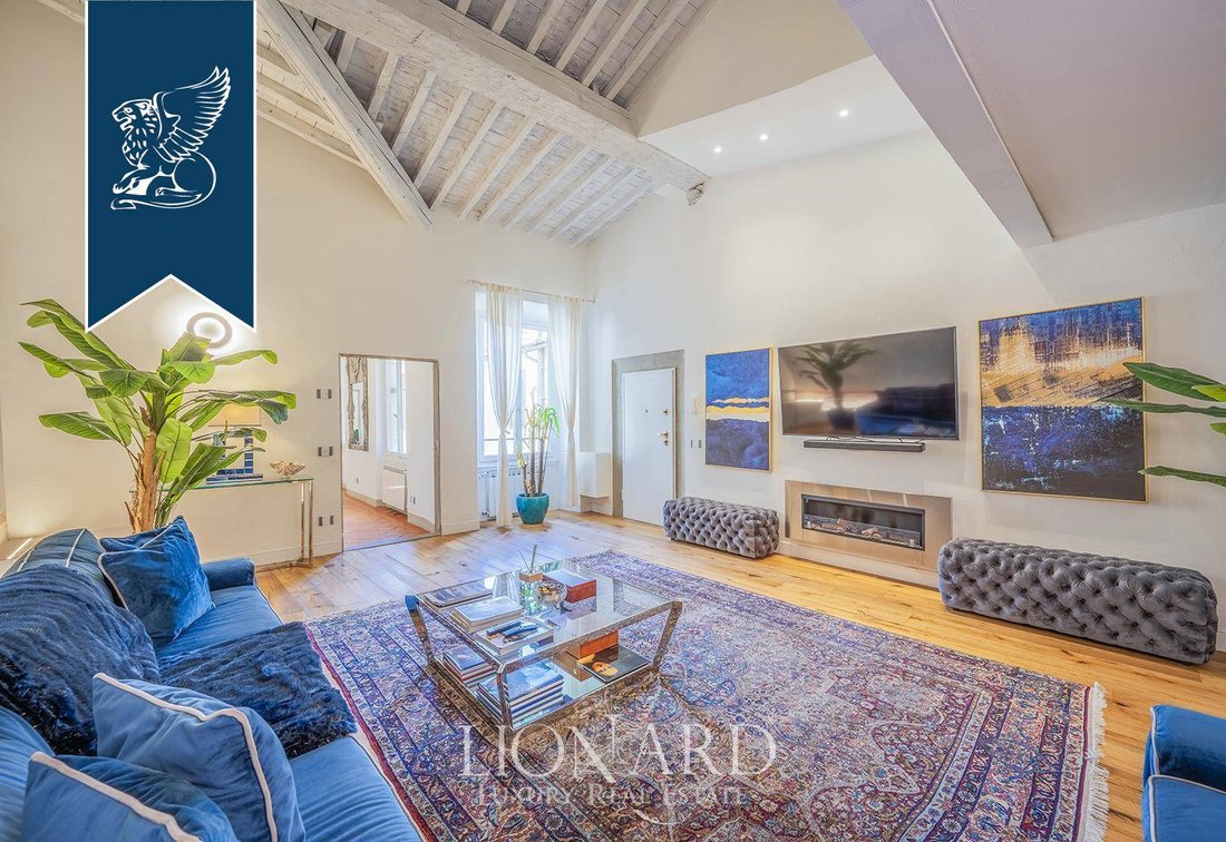 Apartment in Center, Florence, Tuscany 4 - 14432972