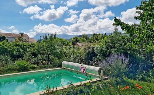 House in Aouste-sur-Sye, Auvergne-Rhône-Alpes, France 1