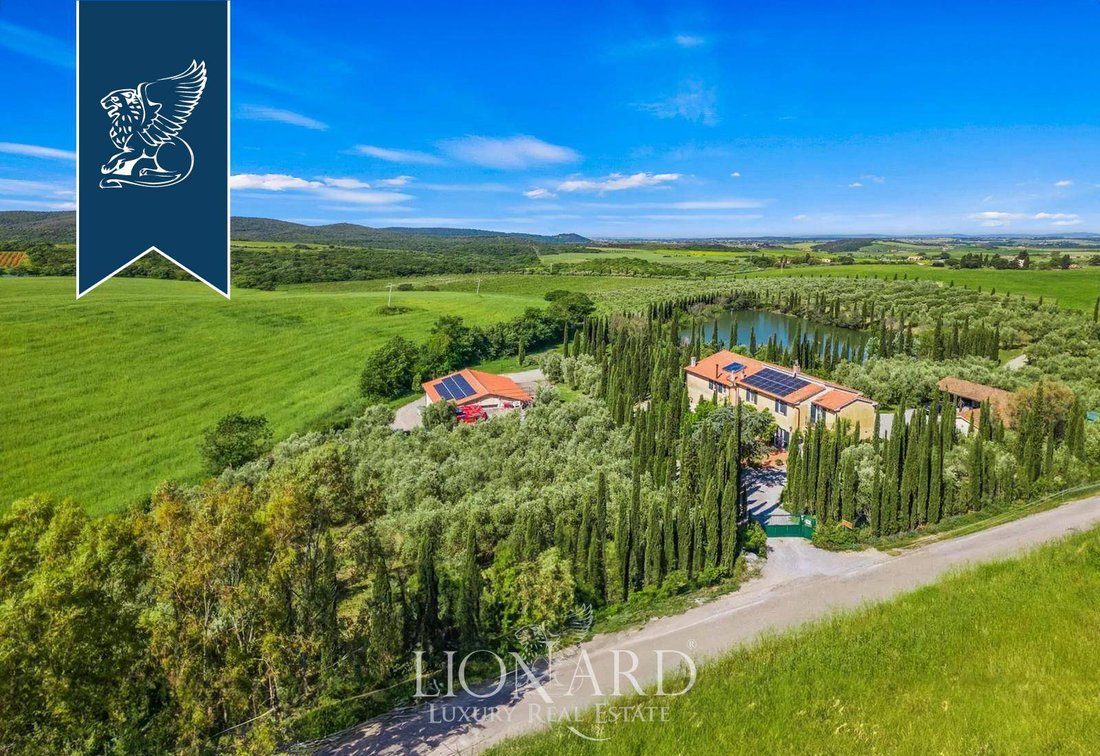 Villa in Manciano, Tuscany, Italy 3 - 14432959